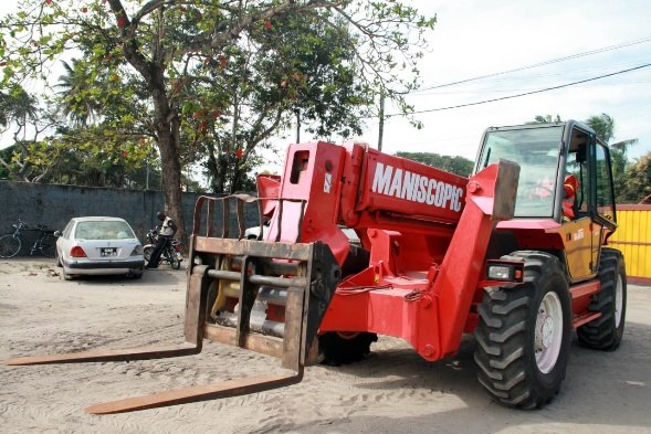 Manipulador telescópico Manitou